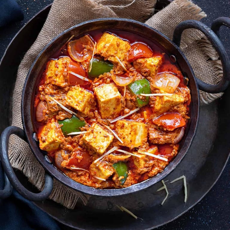 Delicious Naan: A Must-Try Indian Bread