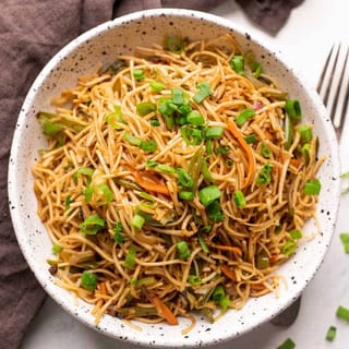 HAKKA NOODLES